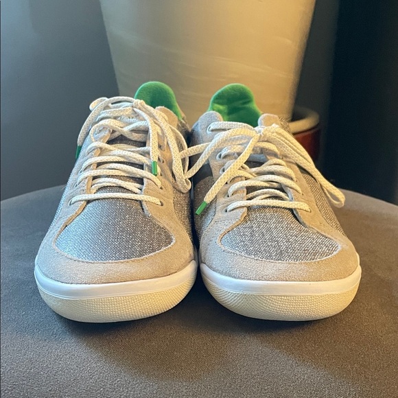 PLAE Prospect Light Grey Mens 9/Womens 10.5 Sneakers Brand New - Picture 3 of 8